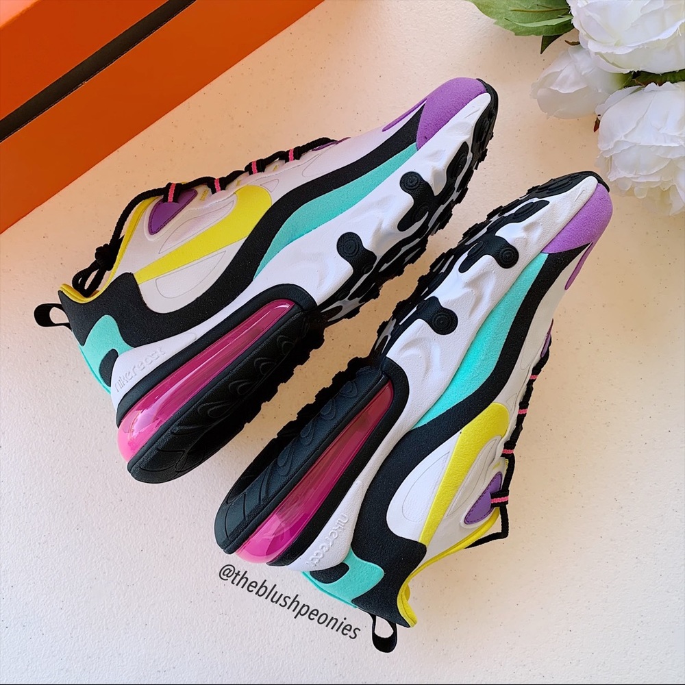 Nike Air Max 270 React NWT - Picture 8 of 11